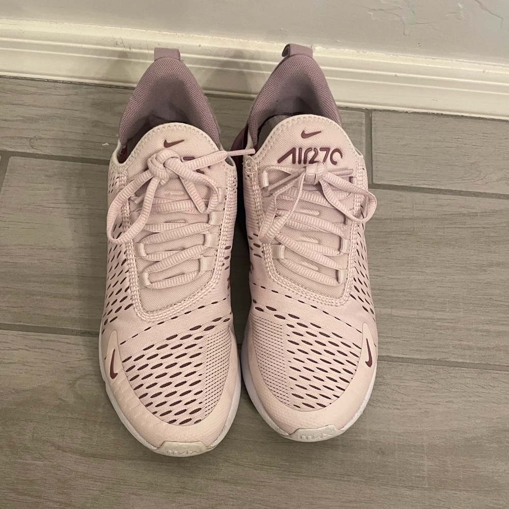 Nike Air 270
